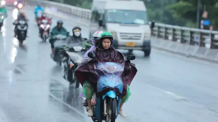 Miền Bắc mưa rét, Hà Nội có nơi rét đậm, miền Trung tiếp tục mưa lớn