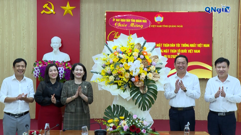 Lãnh đạo UBND tỉnh thăm, chúc mừng Mặt trận Tổ quốc