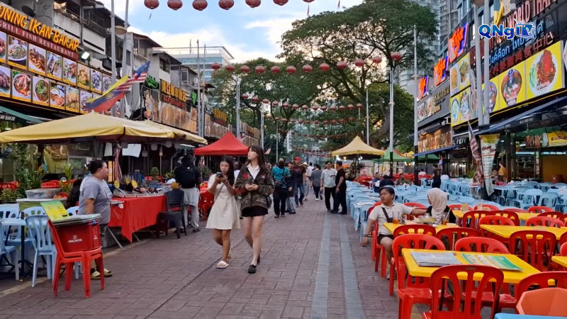 Malaysia cấm người dưới 16 tuổi sử dụng mạng x&atilde; hội kể từ năm 2026