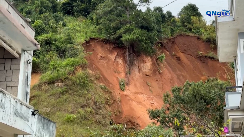 Lâm Đồng khẩn cấp di dời dân vì nguy cơ sạt lở