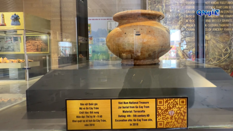 Hai hiện vật văn hóa Óc Eo được công nhận là Bảo vật Quốc gia