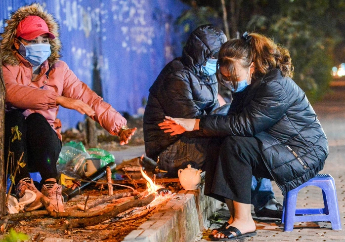 Miền Bắc có nơi rét đậm do ảnh hưởng của không khí lạnh tăng cường.