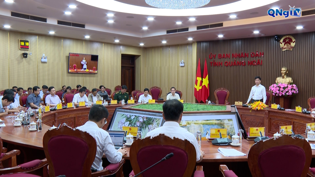 Quang cảnh cuộc họp.