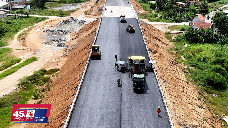 45 giây 1 chạm ngày 03/12