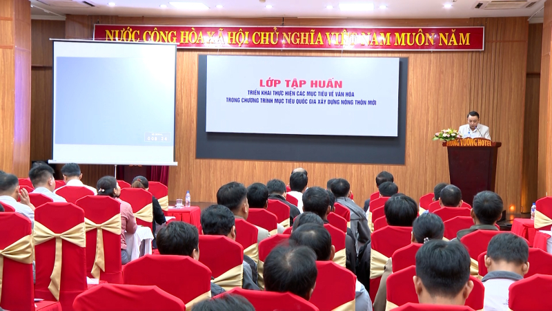 Tập huấn thực hiện các mục tiêu về văn hoá ở cơ sở