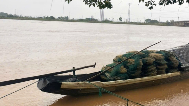Cảnh báo lũ ở miền Trung