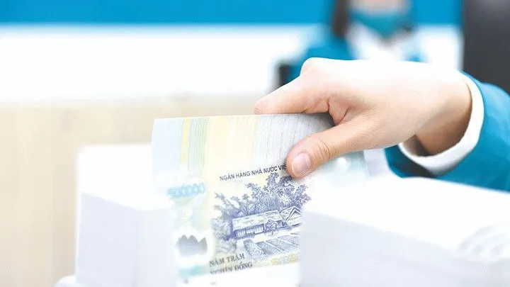 Lãi suất liên ngân hàng tăng mạnh