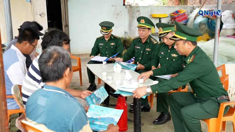 Đi từng ngõ, gõ từng chủ phương tiện để chống khai thác IUU