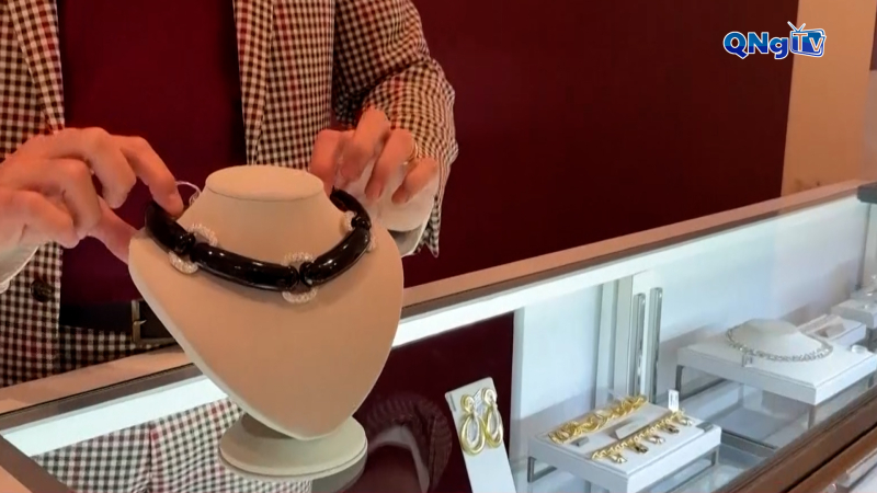 Sức hút thời trang tại tuần lễ đấu giá cuối năm của Sotheby’s