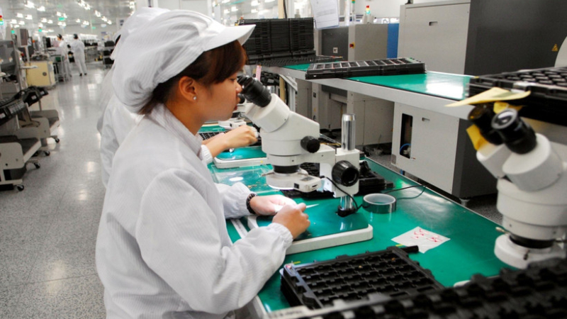 Chế biến, chế tạo tăng mạnh giúp sản xuất công nghiệp 11 tháng tăng 9,3%