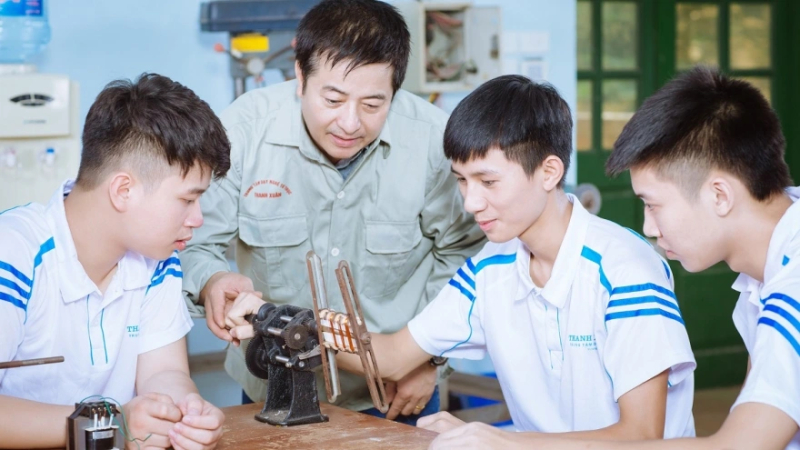 Sớm ban hành quy định về trường trung học nghề 