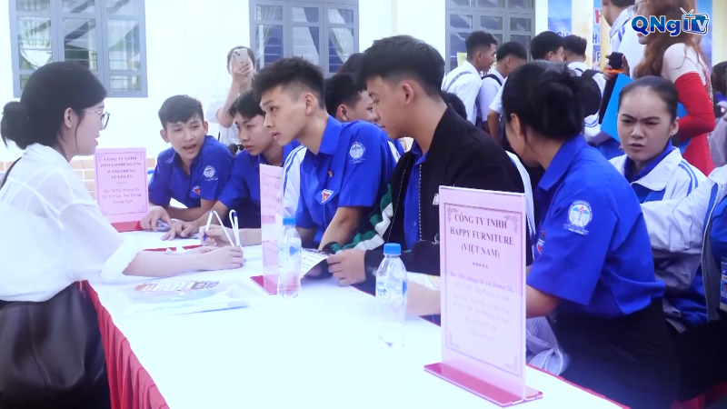 Tiếp sức đưa lao động đi làm việc ở nước ngoài