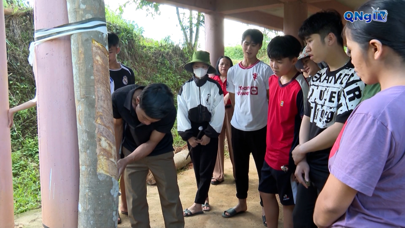 Thu hẹp khoảng cách việc làm cho người nghèo