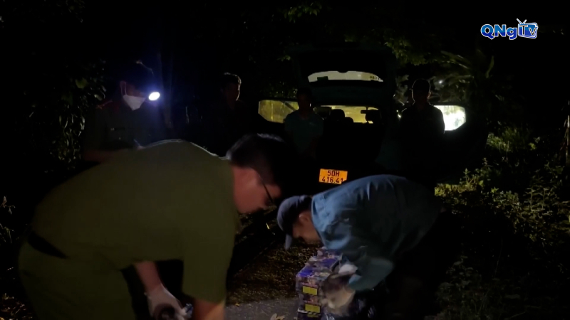 Liên tiếp bắt 2 vụ vận chuyển pháo hơn 230 kg