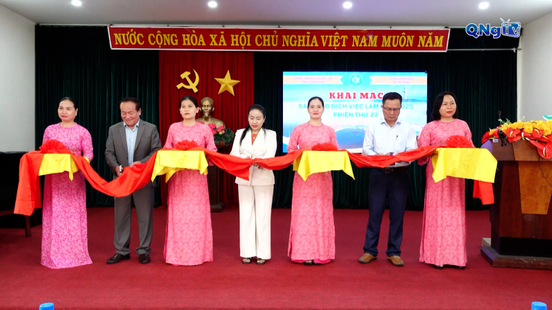 Sàn giao dịch việc làm tại xã Trà Bồng