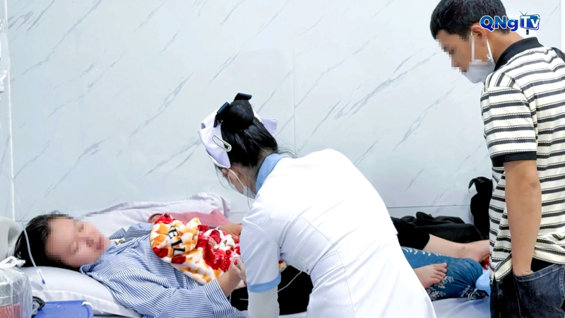 Thông tin mới vụ nghi ngộ độc thực phẩm sau khi ăn bánh mì