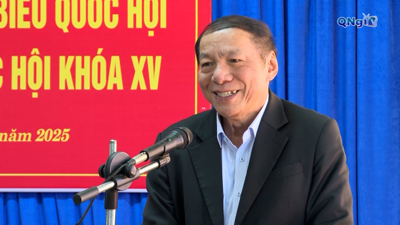 Đại biểu Quốc hội tỉnh tiếp x&uacute;c cử tri x&atilde; Ngọk Bay