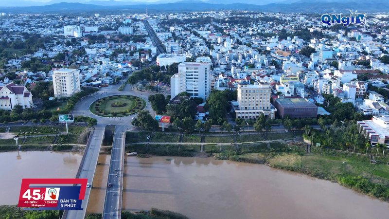 45 gi&acirc;y 1 chạm ng&agrave;y 18/12