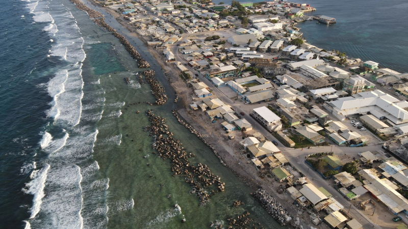 Quốc gia đầu ti&ecirc;n tr&ecirc;n thế giới ph&aacute;t trợ cấp bằng tiền kỹ thuật số (Tuổi Trẻ)