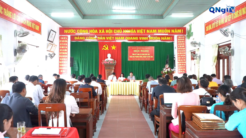 Trưởng Ban Tổ chức Tỉnh ủy Lữ Ngọc B&igrave;nh dự Hội nghị tổng kết Đảng bộ x&atilde; Thọ Phong 