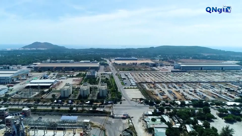 Dung Quất bứt ph&aacute; thu h&uacute;t đầu tư năm 2025
