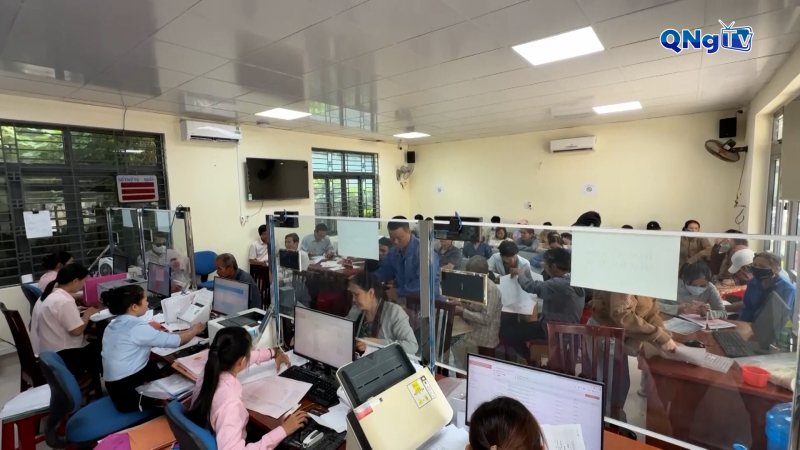 Quảng Ng&atilde;i: Gần 99% hồ sơ h&agrave;nh ch&iacute;nh giải quyết đ&uacute;ng hạn trong năm 2025