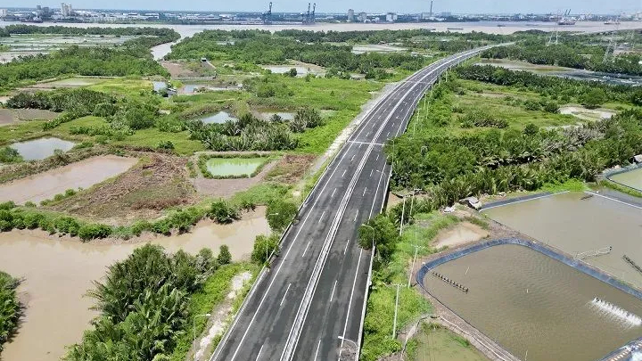 Bộ X&acirc;y dựng ho&agrave;n th&agrave;nh mục ti&ecirc;u tăng trưởng tr&ecirc;n 9%