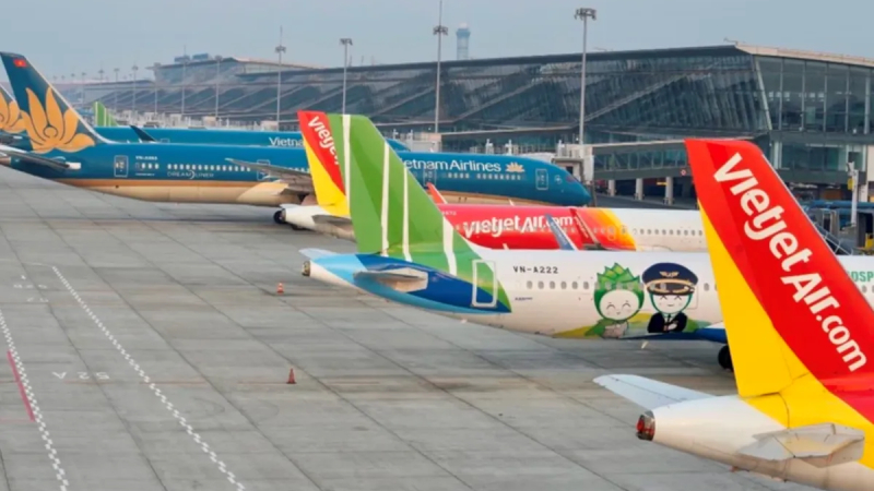 V&eacute; m&aacute;y bay Tết: nhiều đường bay đ&atilde; lấp đầy 80% 