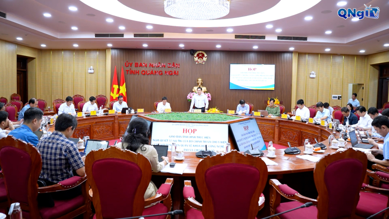 Khoa học, c&ocirc;ng nghệ, đổi mới s&aacute;ng tạo, chuyển đổi số l&agrave; trụ cột ph&aacute;t triển