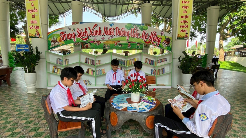 Hơn 1,4 triệu học sinh tiểu học được tiếp cận s&aacute;ch từ chương tr&igrave;nh thư viện