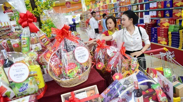 Tăng cường quản l&yacute;, b&igrave;nh ổn gi&aacute; dịp Tết B&iacute;nh Ngọ 2026 