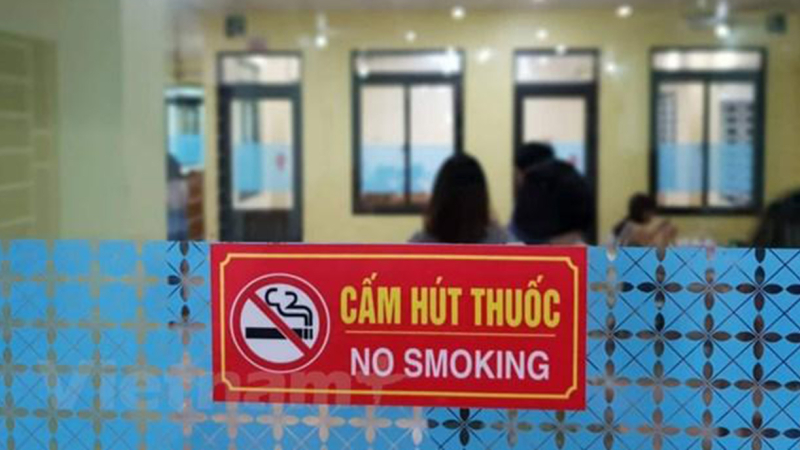 Cấm h&uacute;t thuốc l&aacute; ho&agrave;n to&agrave;n tại c&aacute;c cơ sở y tế