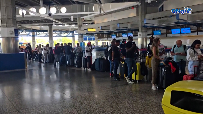 Ng&agrave;nh du lịch Venezuela lao đao do căng thẳng với Mỹ