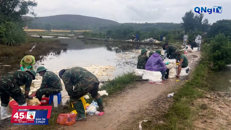 45 gi&acirc;y 1 chạm ng&agrave;y 27/12