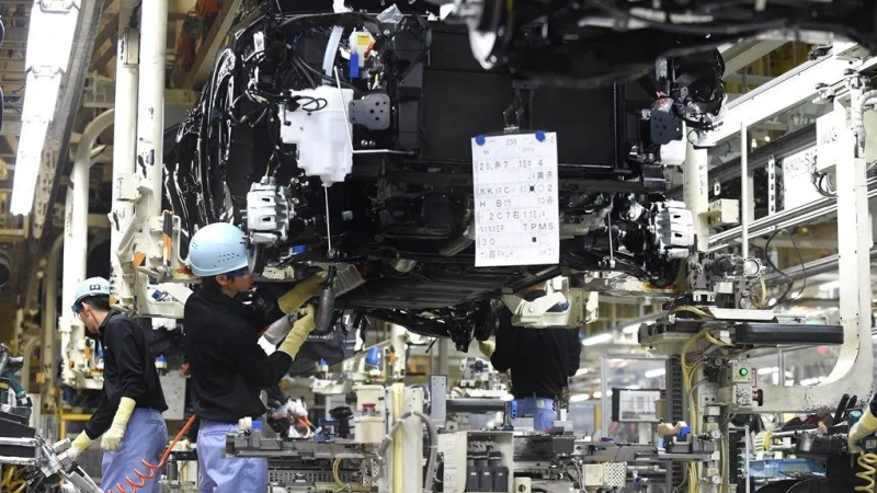 Nhật Bản n&acirc;ng dự b&aacute;o tăng trưởng kinh tế 