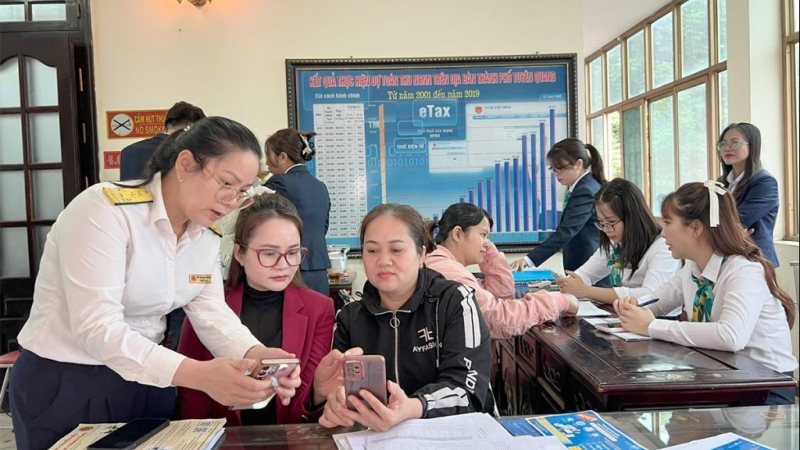 Giao nhiệm vụ quản l&yacute; thu cho c&aacute;c bộ phận, c&ocirc;ng chức thuế ngay từ đầu năm