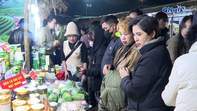 Ninh B&igrave;nh khai mạc li&ecirc;n hoan Tinh hoa ẩm thực miền Cố Đ&ocirc;