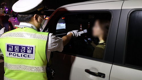 H&agrave;n Quốc mạnh tay với l&aacute;i xe vi phạm nồng độ cồn