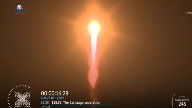 Nga đưa số vệ tinh kỷ lục l&ecirc;n quỹ đạo