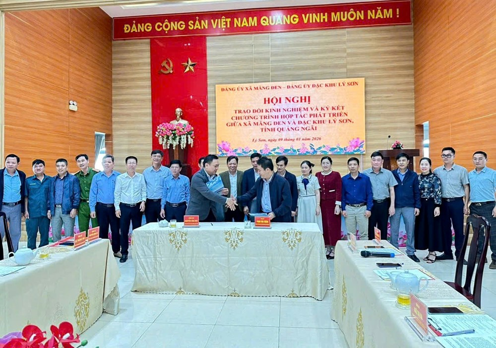 Măng Đen và Lý Sơn kí kết Bản ghi nhớ hợp tác kinh tế – xã hội, tập trung phát huy liên kết theo trục Biển – Rừng – Văn hóa.