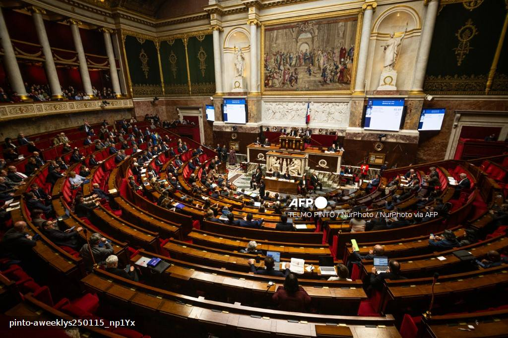 Phiên chất vấn chính phủ Pháp tại Quốc hội, ngày 15/1/2025. Ảnh: AFP