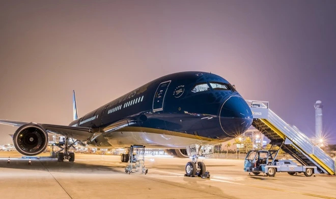 Vietnam Airlines khai thác hơn 1.300 chuyến bay đêm dịp Tết. Ảnh: VNA.