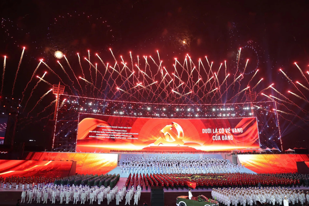 Chương trình nghệ thuật đặc biệt "Dưới lá cờ vẻ vang của Đảng"