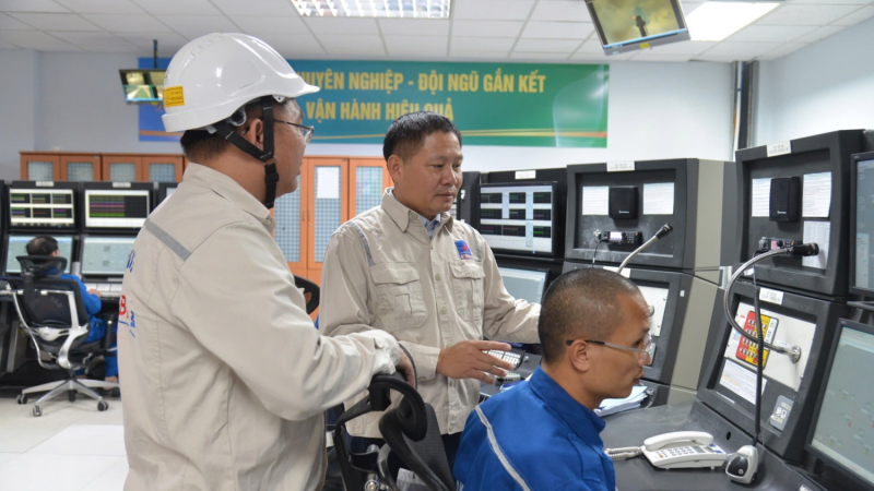 Tăng tốc sản xuất ngay từ đầu năm