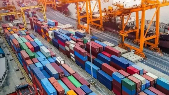 Xuất nhập khẩu tăng tốc đầu năm