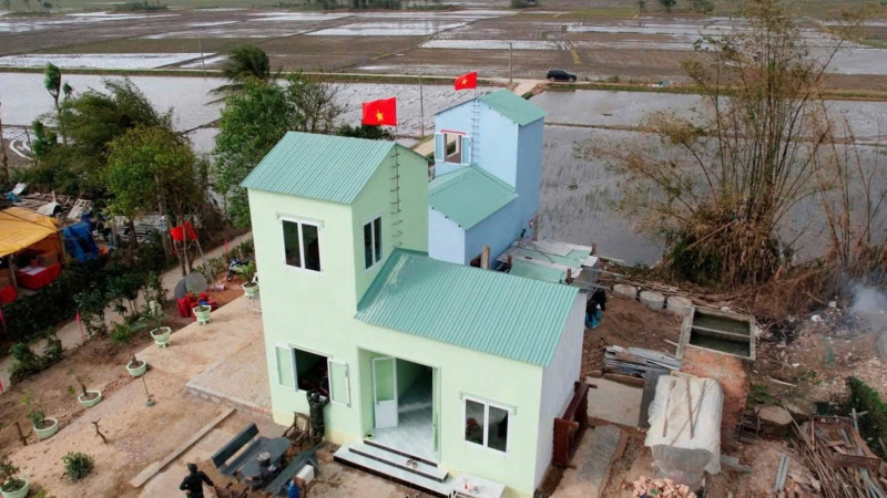 B&agrave;n giao gần 100 căn nh&agrave; trong "Chiến dịch Quang Trung" tại Đắk Lắk