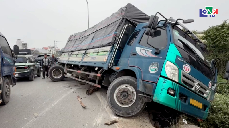 Tai nạn giao th&ocirc;ng giảm trong 04 ng&agrave;y nghỉ Tết Dương lịch