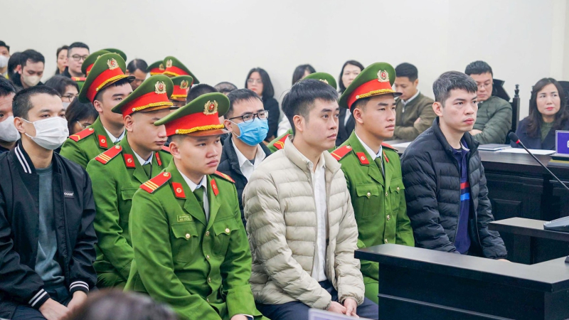 Chủ tịch Z Holding bị đề nghị 25-28 năm t&ugrave;