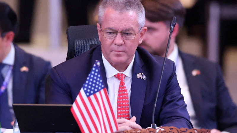 Mỹ cấp viện trợ củng cố thỏa thuận Th&aacute;i Lan - Campuchia