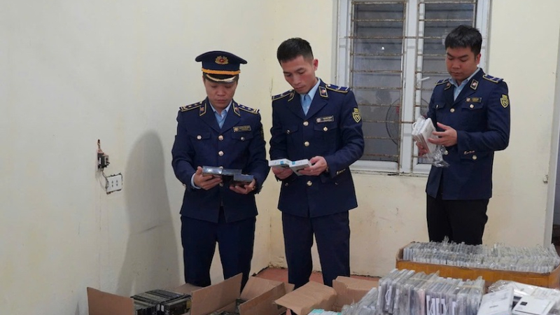 Bộ C&ocirc;ng Thương lập đo&agrave;n kiểm tra chống bu&ocirc;n lậu dịp Tết Nguy&ecirc;n đ&aacute;n 2026